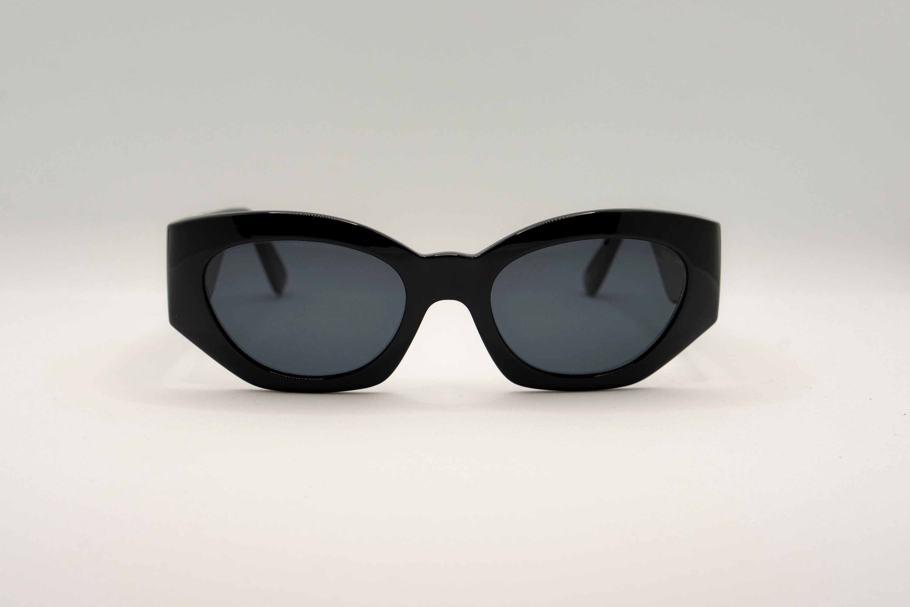Gianni Versace Sunglasses Vintage NOS Mod. 420/C Col. 852 Ultra Rare With  Gold Medusa Head Collector's Item - Etsy