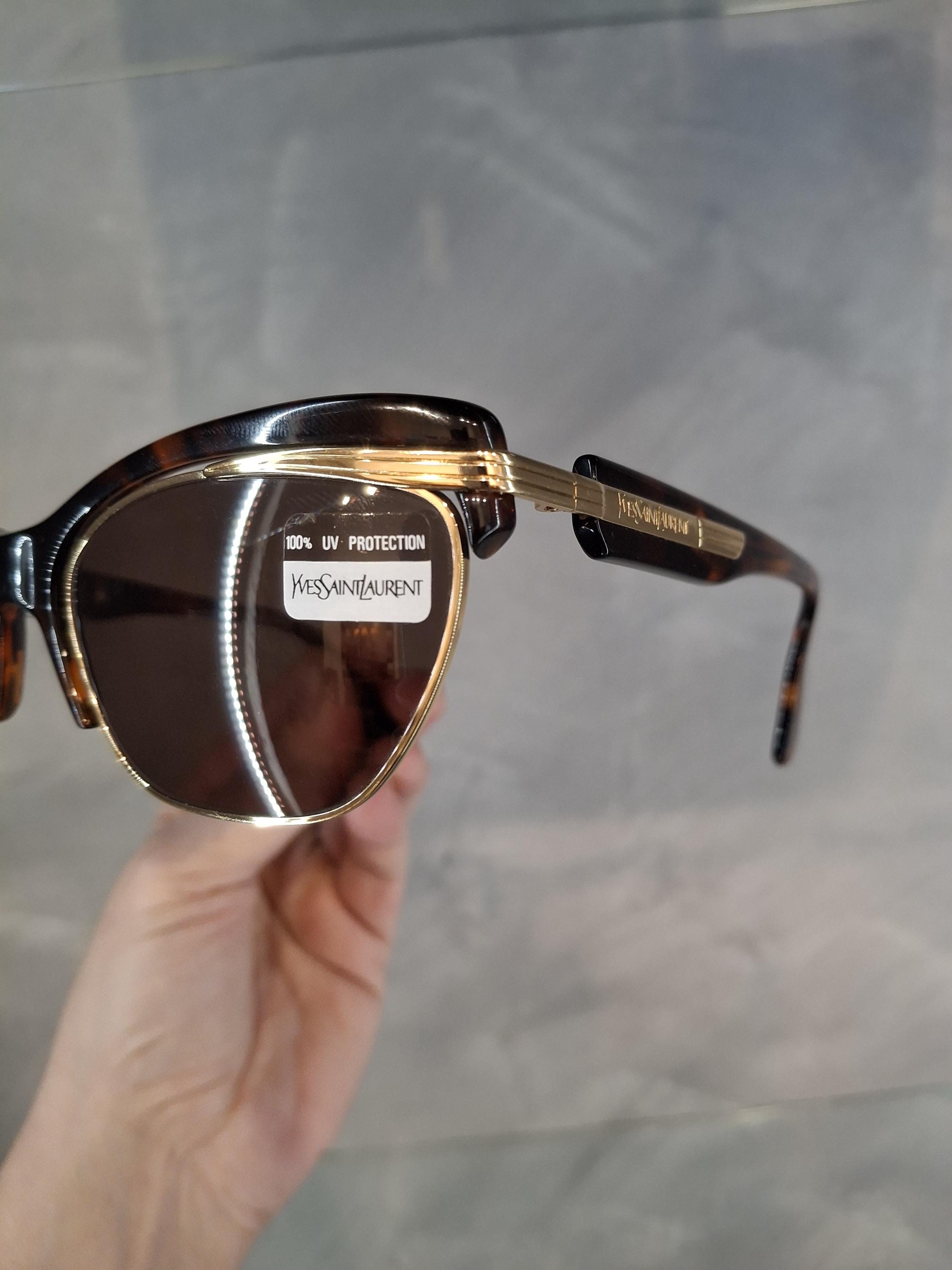 Yves Saint Laurent Vintage Sunglasses NOS - Mod. 6520 - Col. Y654
