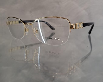 Versace Vintage Eyewear NOS – Mod. 1230/B – Col. 1002 – 54/17 – Neu und perfekt – Mit Strasssteinen – Hochwertiger Rahmen – Selten – Italien