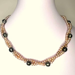 Tahitian pearls necklace with pink freshwater pearls