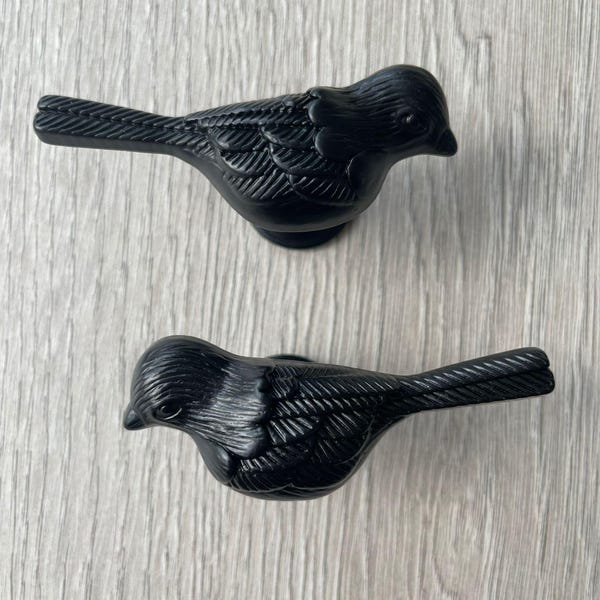 Pair Of Bird Knobs - Black