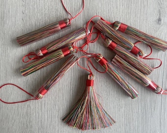 Borla de seda arcoíris (paquete de 10)