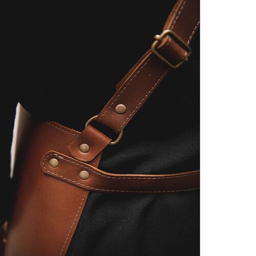Leather kitchen apron, Brown Chef Apron, Cooking apron, shops Adjustable vintage Apron, Apron with Pockets