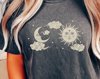 Moon Sun Celestial tarot boho design retro hippie boutique like for women gift  COMFORT Colors Unisex Tee T-Shirt