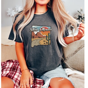 New Mexico State Desert vibes road trip desert lover cactus scene highway COMFORT Colors Unisex Tee T-Shirt
