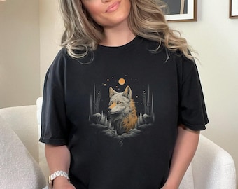 Cute Forest Fox Shirt, Woodland Lover Gift for Her, Fairycore Shirt, Vintage Floral Cottagecore COMFORT Colors Unisex T-shirt
