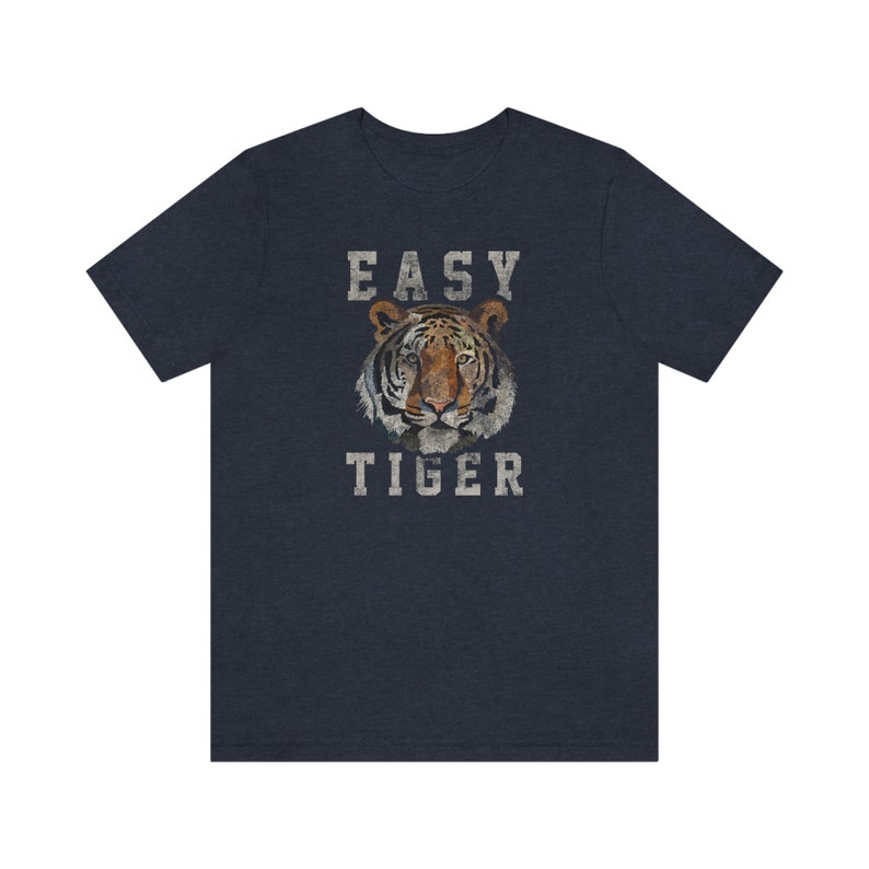 Damen Easy Tiger Shirt Boho Trendy Tiger Grafik Boutique bereit Vingtage Style Unisex Jersey Kurzarm T-Shirt Bild 6