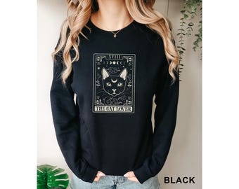 Maglietta per amanti dei gatti di Halloween con tarocchi, regalo per lei, gatto nero, dark academia, felpa girocollo unisex in misto pesante