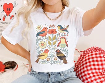 Chemise oiseaux art folklorique scandinave, oiseaux et fleurs nordiques Cottagecore, chemise fleur femme cadeau tee-shirt manches courtes en jersey unisexe