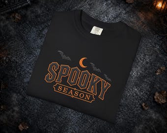 Spooky Season Embroidery Shirt, Bat Moon Autumn Style, Gothic Fall Aesthetic, Vintage Witchy Vibes COMFORT Colors Unisex Tee T-shirt