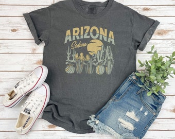 Camiseta unisex con estilo suroeste de Arizona, con vibraciones del desierto de Sedona y cactus para mujer, de inspiración retro vintage, colores COMFORT