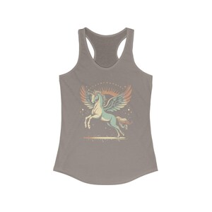 Magisches Einhorn Racerback Tanktop, süßes Sommertop, Damen Fitness Shirt, Geschenke für Einhornliebhaber, stilvolles Workout Yoga Tank Top Bild 7