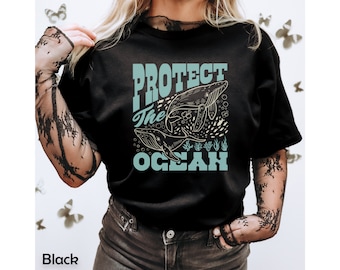 女性用ネイチャーシャツ、海洋保護、クジライルカ保護、女性用トレンディシャツ、ギフト COMFORT Colors ユニセックス Tシャツ