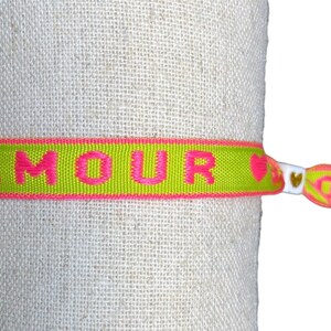 Braccialetti a nastro, braccialetti Festival, braccialetti estivi, braccialetti Neon, regalo fatto a mano Amour green pink