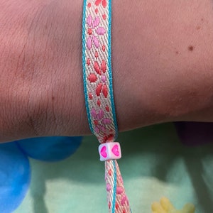 Pulseras de cinta, Pulseras de festival, Pulseras de verano, Pulseras de neón, regalo hecho a mano imagen 7