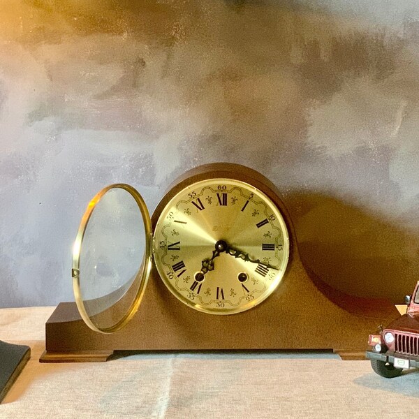 Antique Vintage West Germany Jauch Mantel Chime Table Clock Key Wind with Free Shipping Fireplace Table Top Working Desk Clock Art Deco