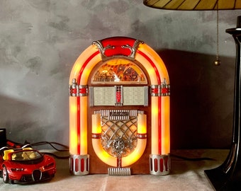 Vintage FM/AM Table Top Radio Illuminated Mini 1946 Juke Box Tested Working Free Shipping