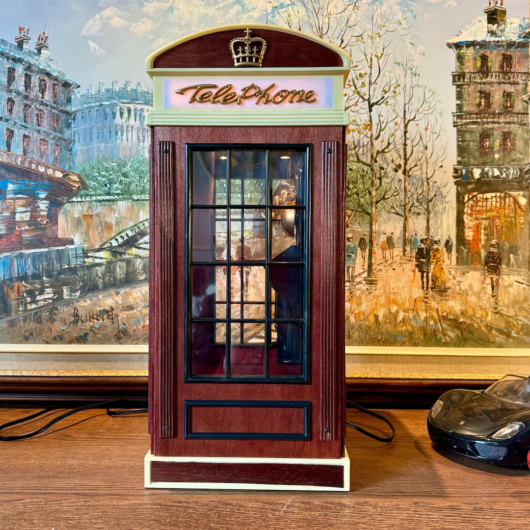 Vintage 1930s Back to the Oldies Telephone Booth AM/FM Classic