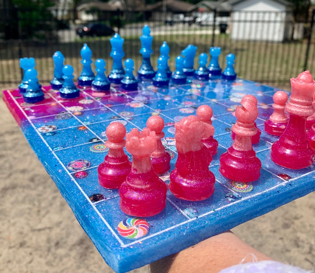 Chess Set, Strategy Game, Family Game, Birthday Gift, Resin Chess Set
