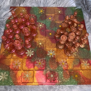 Chess set with flowers, resin chess set, family game night, strategy game, gift, hand crafted chess set, unique chess board