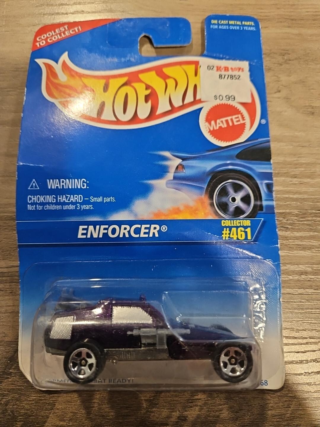 1995 Hot Wheels Blue/white Card Collector #461 ENFORCER Purple W