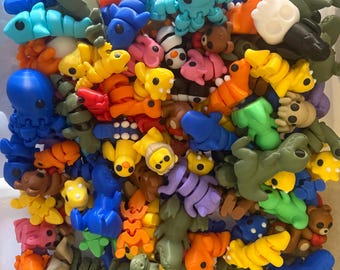 3D Printed Articulating Mini Animals: Flexi Fidget Desk Pets