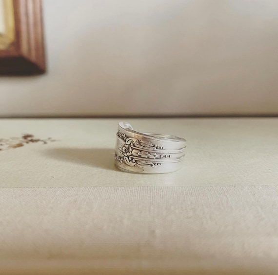 Vintage Reflection Spoon Ring - image 2