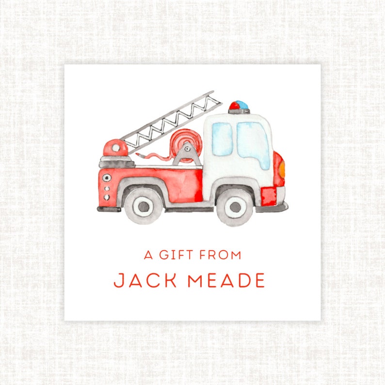 Puede incluir: Un cami&oacute;n de bomberos rojo y blanco con una escalera y una manguera. El cami&oacute;n tiene un patr&oacute;n de cuadros blanco y negro en el lateral. El texto "A GIFT FROM JACK MEADE" est&aacute; impreso debajo del cami&oacute;n.