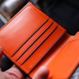 Cartera bi plegable de cuero hecha a mano, billetera para hombre, billetera de regalo, billetera Shell Cordovan, billetera de cuero, Shell Cordovan, Shinki Hikaku, Buttero