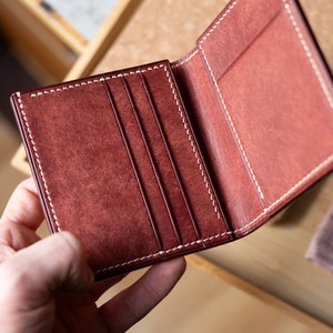 Cartera bi plegable de cuero hecha a mano, billetera para hombre, billetera de regalo, billetera Shell Cordovan, billetera de cuero, Natural Shell Cordovan, Shinki Hikaku