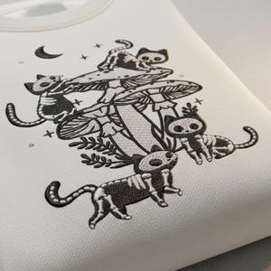 Ricamo di gatti scheletrici e funghi / File per macchina da ricamo di gattini gotici e luna