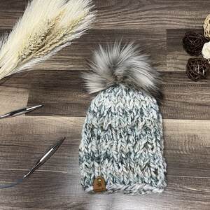 6-12 month infant wool/acrylic handknit hat//Newborn knit hat