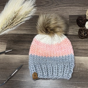 6-12 month infant merino wool handknit hat//Newborn knit hat//Luxury knit