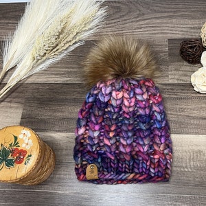 0-6 month infant merino wool handknit hat//Newborn knit hat//Luxury knit