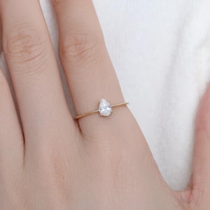 Anillo de bodas de moissanita con corte de pera en oro macizo de 14 quilates, anillo de compromiso de moissanita en forma de lágrima con engaste de 4 puntas en oro macizo, anillo de promesa solitario de 14 quilates