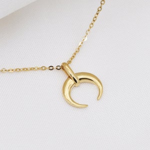 14K Solid Gold Moon Necklace Crescent Necklace Gold Crescent Pendant Personalized Moon Necklace Gold Dainty Moon Pendant Celestial Necklace