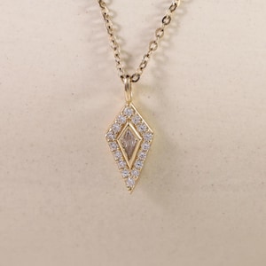 14k Solid Gold Rhombus Diamond Pendant Necklace, Solid Gold Kite Cubic Zirconia Necklace, 14K Shining Necklace, Stacking Geometric Necklace