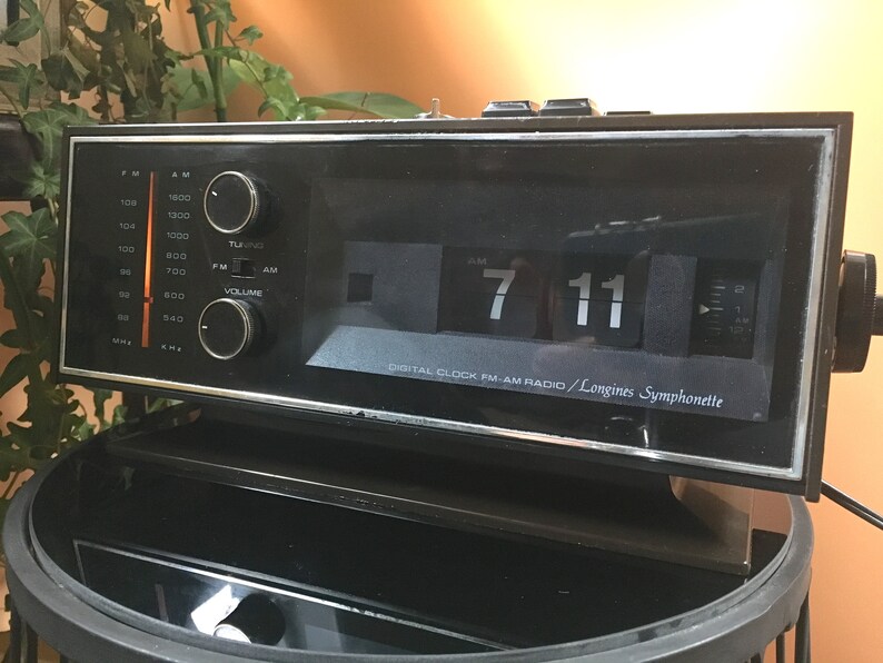 Vintage Digital Clock AM/FM Radio Longines Etsy