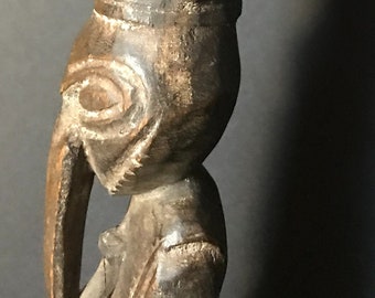 Authentic Old Sepik River Papua New Guinea Black Beaked Bird Spirit Carving
