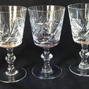 Crystal Wine/Water Glasses - Set of 5 - Elegant Stemware