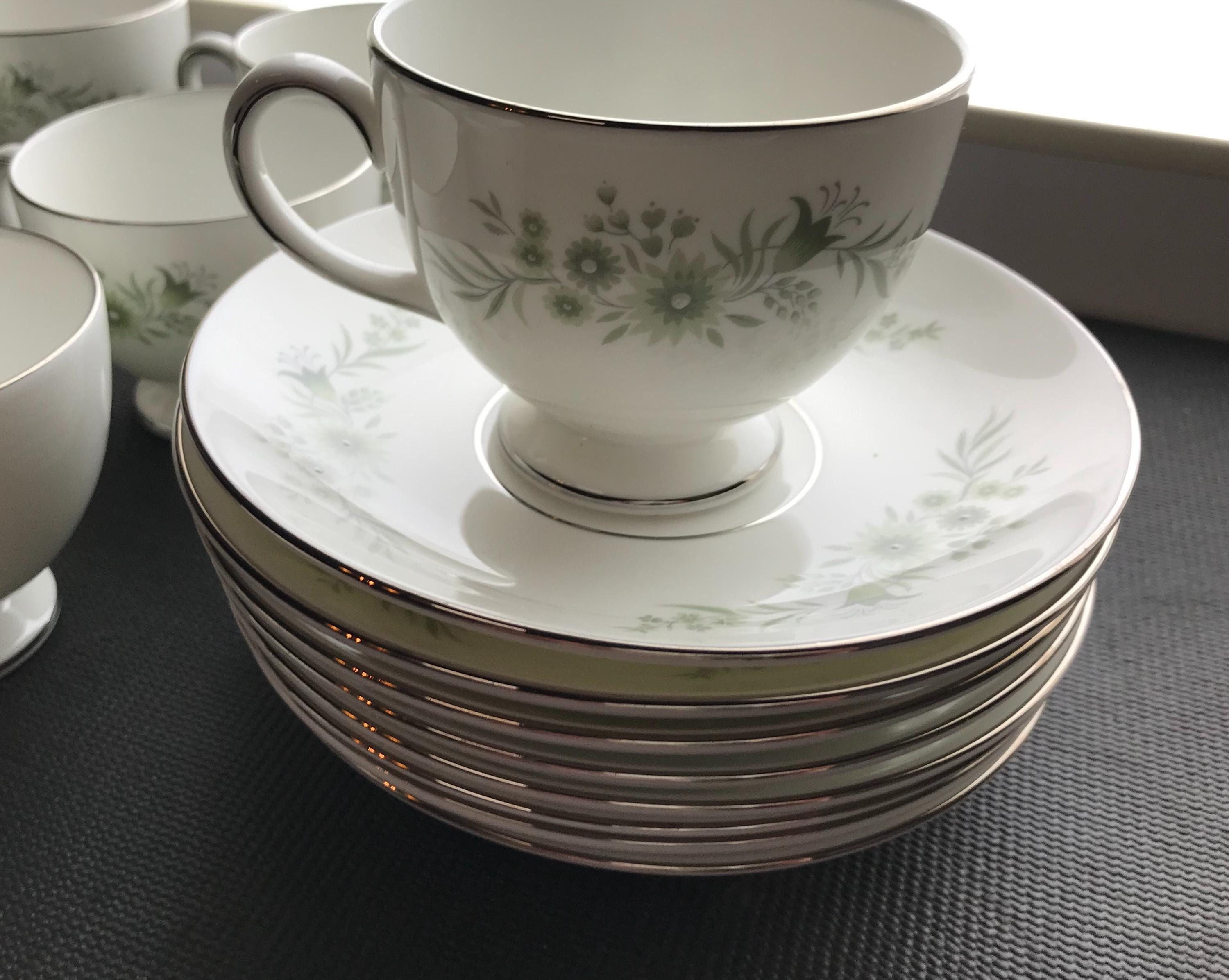 Wedgwood bone china teacup - Etsy 日本