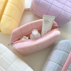 2Pcs Small Makeup Bag for Purse Checkered Cosmetic Bag Cute  Makeup Pouch Pink Makeup Bag and Makeup Brushes Bag Y2K Aesthetic  Accessories for Women Travel Storage Organizer Bag : Beauty