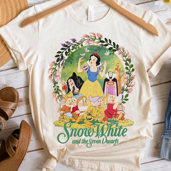 Retro 90s Disney Snow White Group Shot Classic Poster Floral Wreath Shirt, Unisex T-shirt Family Birthday Gift Adult Kid Toddler Tee