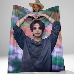 Heeseung Picture Blanket, Heeseung Bias Merch, Gift for K-Pop Engene Fan, KPop World Tour Merch #2483