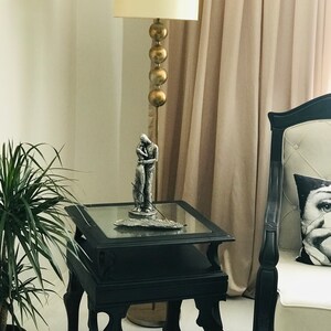 Man Hugging Woman Sculpture - Embracing Lovers - Couple in Love ...