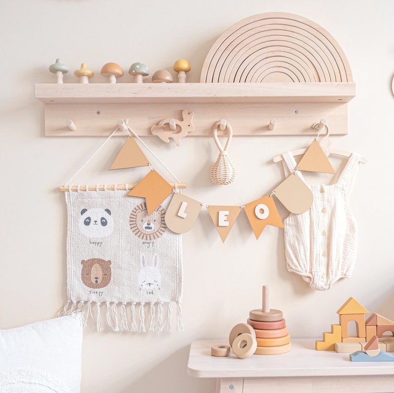 Décoration de chambre d'enfant neutre en matière de genre, banderoles personnalisées pour décoration de chambre d'enfant aux tons ocre, bannière de fête d'anniversaire neutre sexiste pour le 1er anniversaire, cadeau pour fils image 3