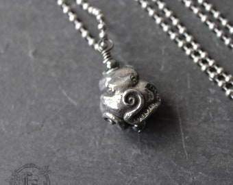 Octopus Totem Pendant Necklace in Pewter.