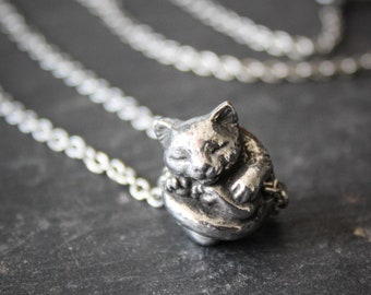 Adorable Cat Pendant Necklace in Pewter.