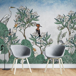 Chinoiserie Exotic Garden Tapete | Chinesische Blüte Blauer Himmel Floral Asiatische Wand Deco Vögel Wandbild | Schälen und Aufkleben | Wieder ablösbar, selbstklebend