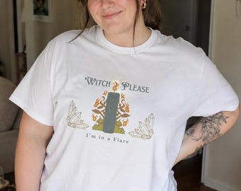 Witch Please floral bottle design T-Shirt | witchy magic, herbs, autumn